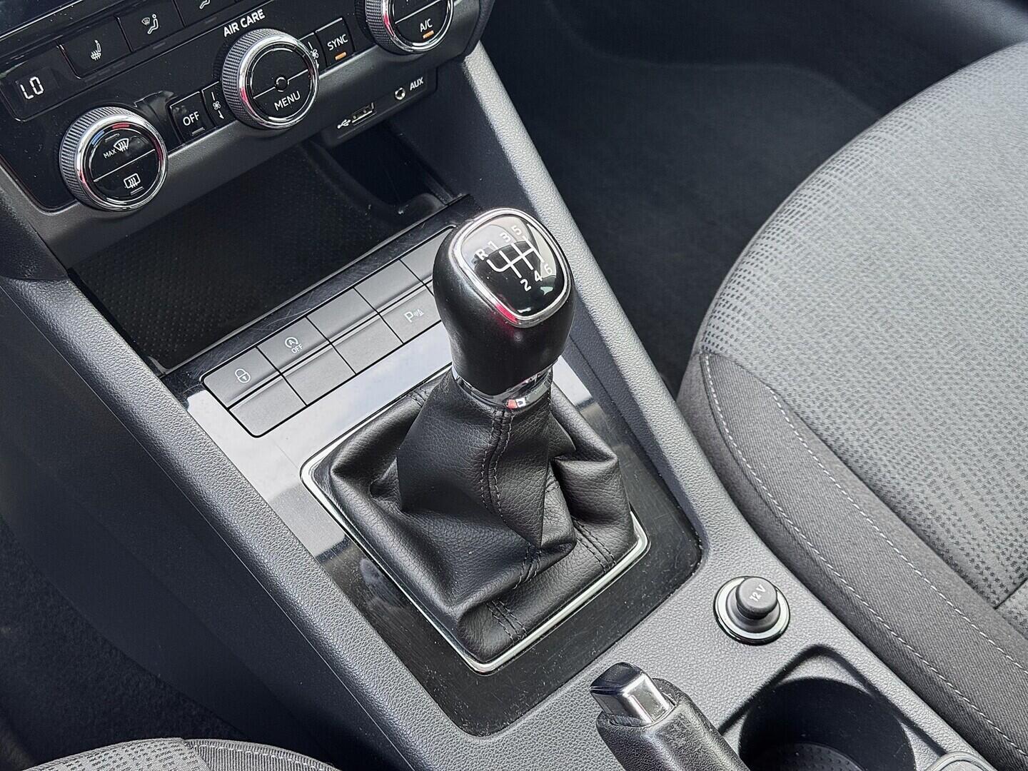 OZ190V01609_30.webp_OCTAVIA Style 1.0 TSI 85 kW manuál