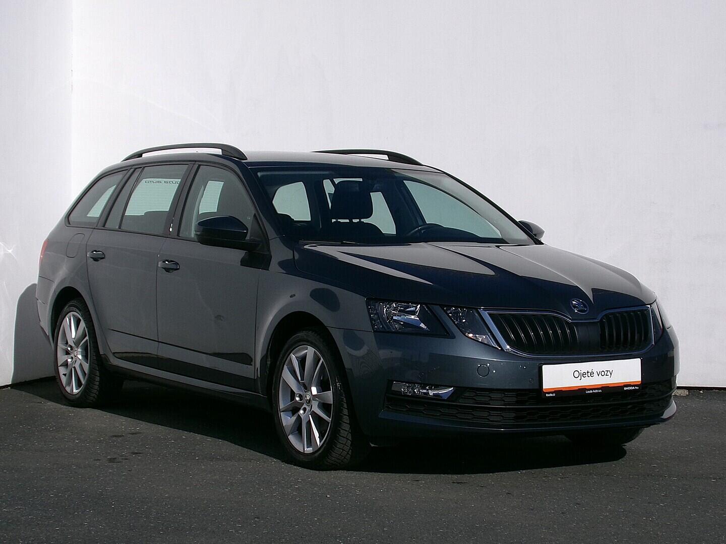 OZ190V01611_14.webp_OCTAVIA Ambition 1.5 TSI 110 kW automat