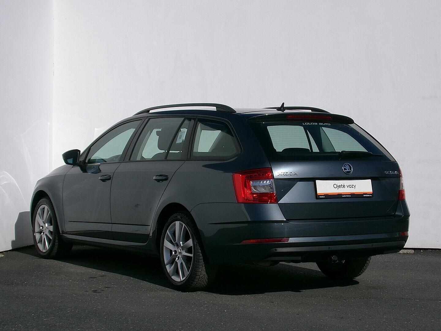 OZ190V01611_15.webp_OCTAVIA Ambition 1.5 TSI 110 kW automat