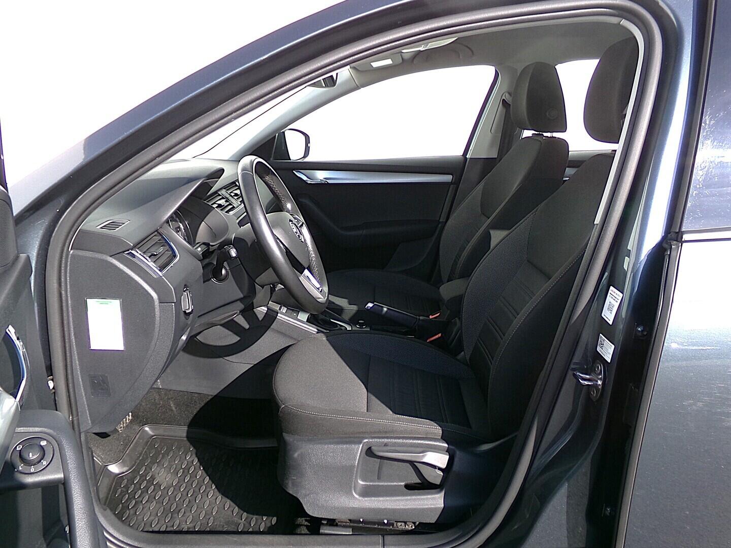 OZ190V01611_20.webp_OCTAVIA Ambition 1.5 TSI 110 kW automat