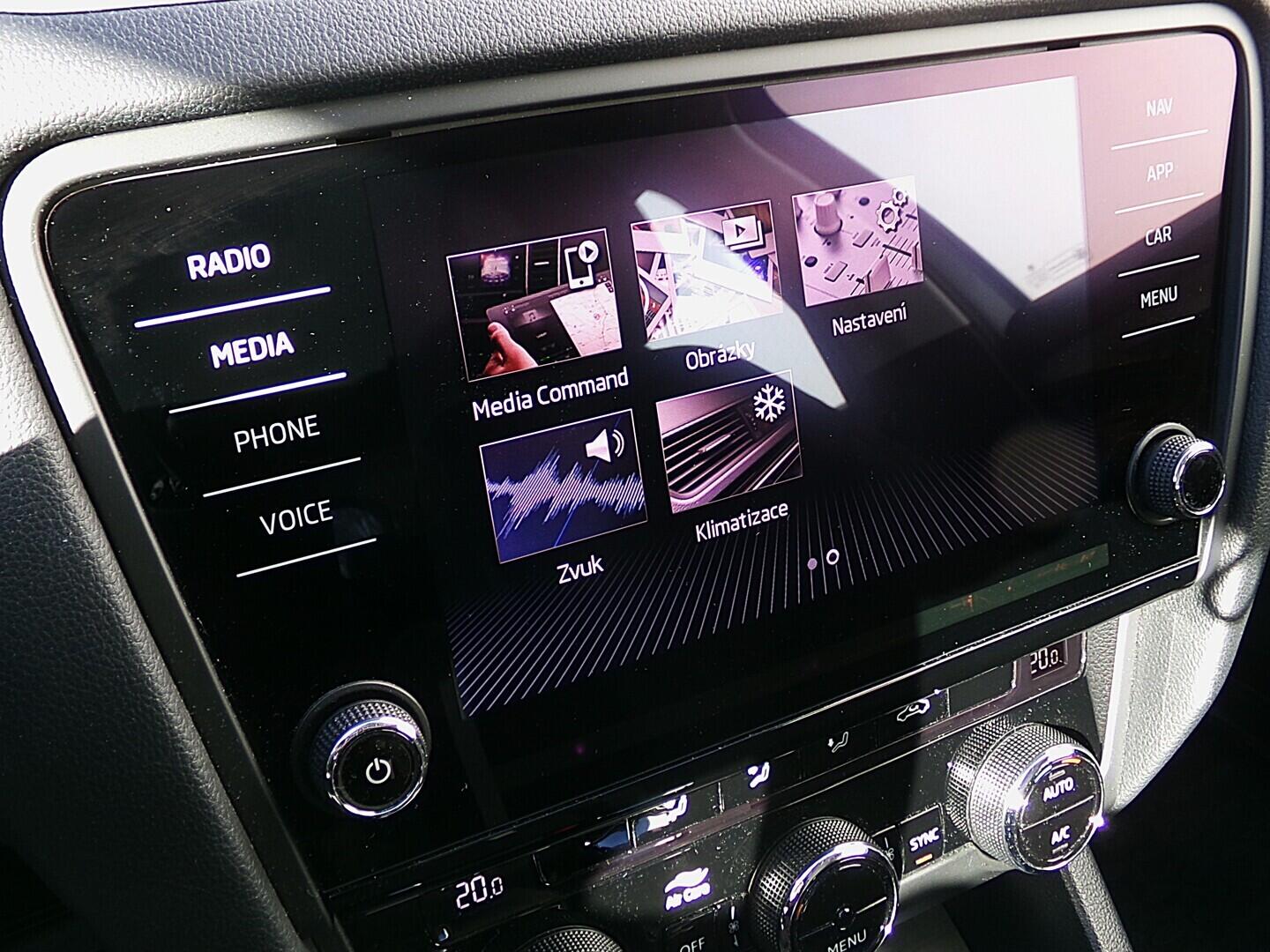 OZ190V01611_26.webp_OCTAVIA Ambition 1.5 TSI 110 kW automat