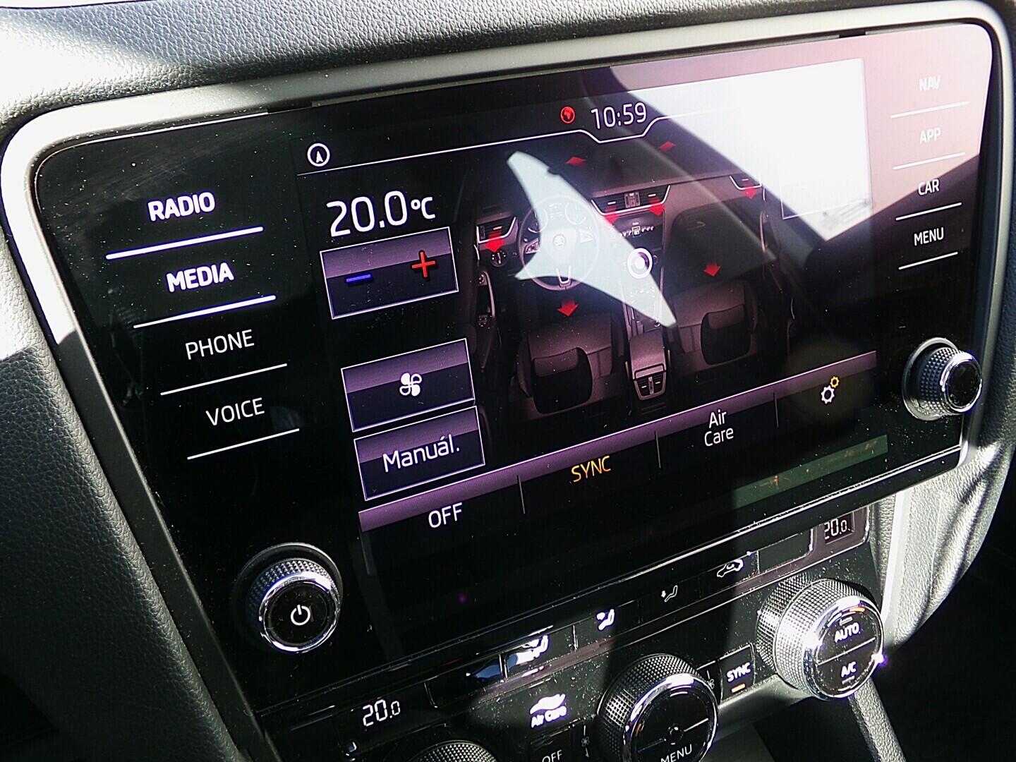 OZ190V01611_30.webp_OCTAVIA Ambition 1.5 TSI 110 kW automat