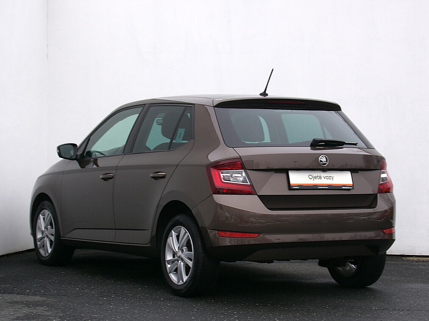 OZ190V01617_15.webp_FABIA Style 1.0 TSI 70 kW manuál, DPH