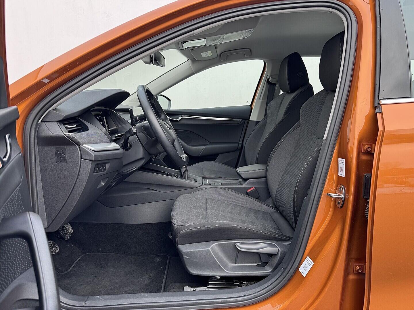 OZ190V01618_20.webp_OCTAVIA Style 1.5 TSI 110 kW manuál, DPH