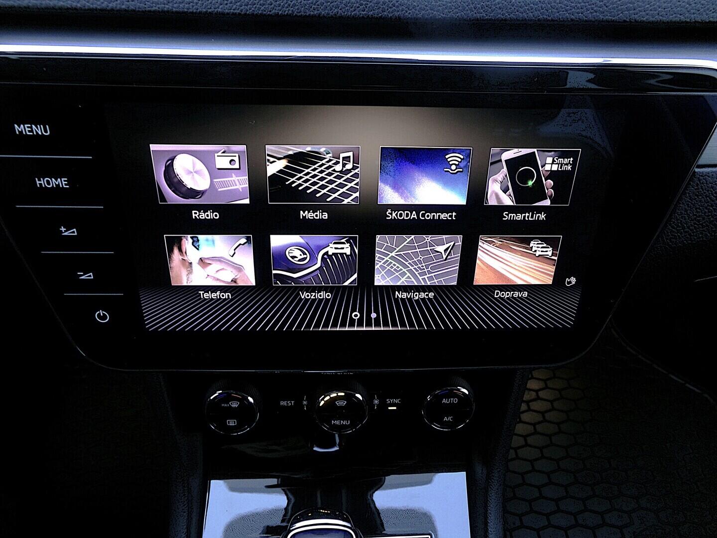 OZ190V01621_25.webp_SUPERB Style 1.6 TDI 88 kW automat