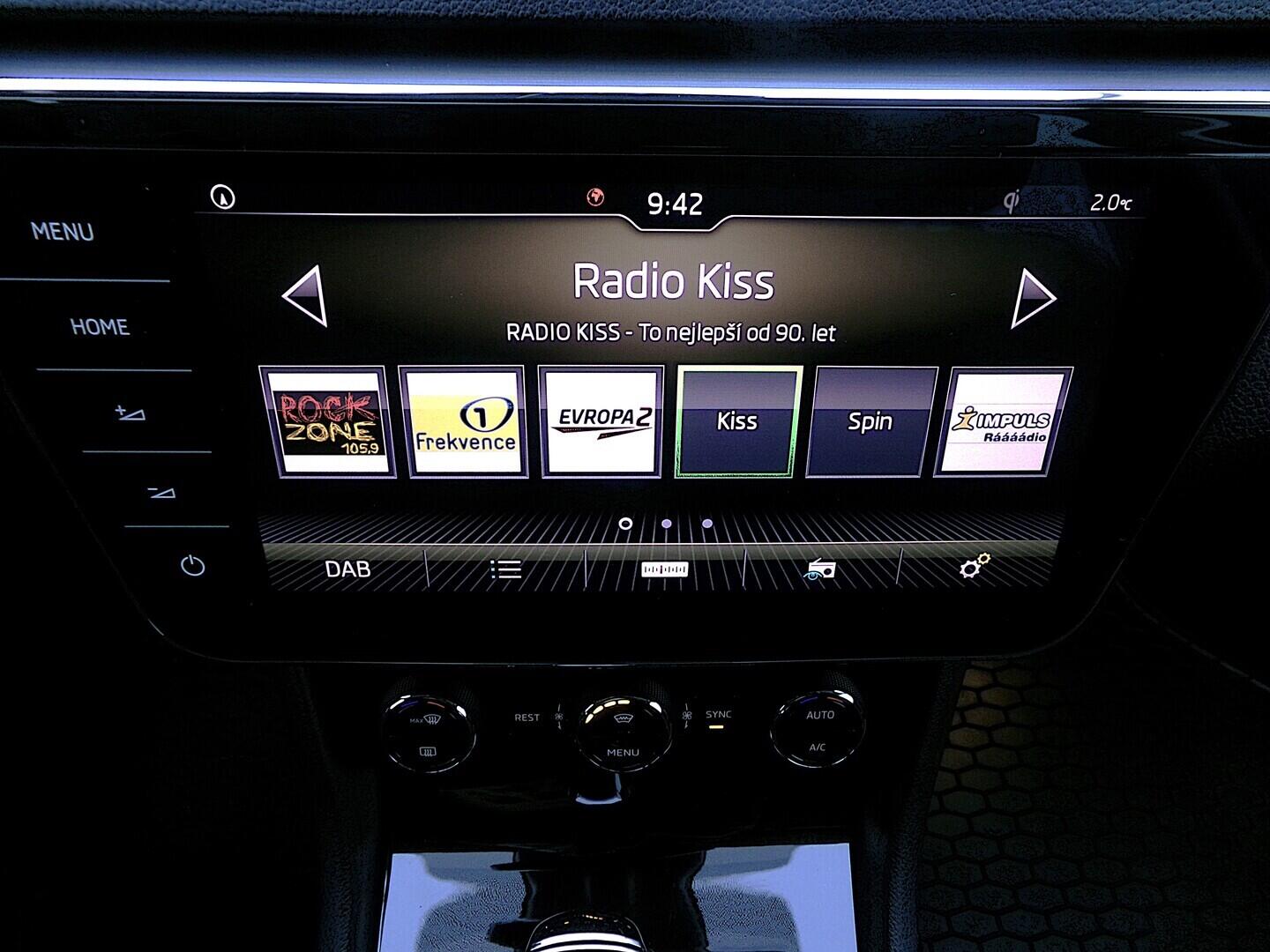 OZ190V01621_29.webp_SUPERB Style 1.6 TDI 88 kW automat