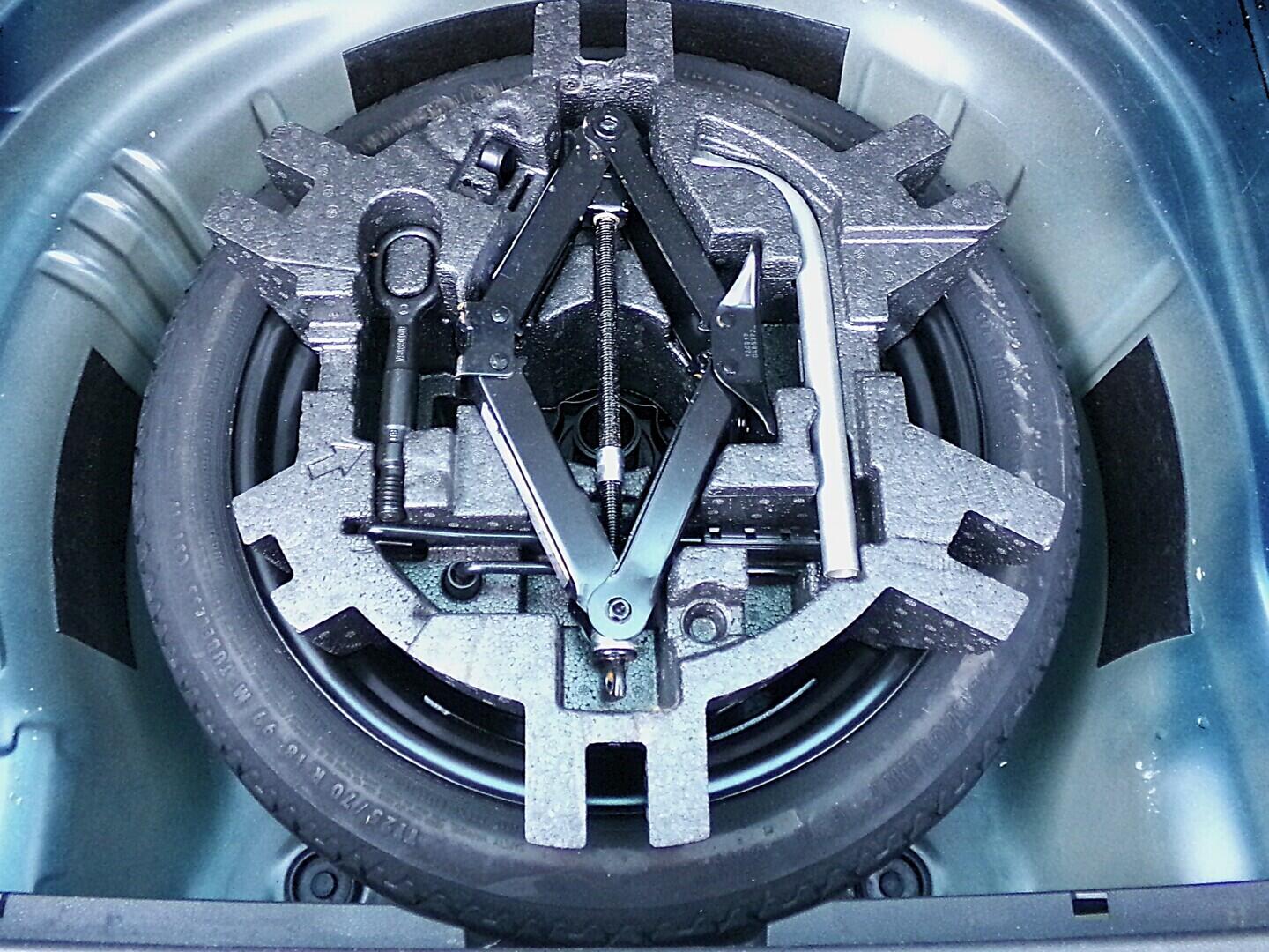 OZ190V01621_38.webp_SUPERB Style 1.6 TDI 88 kW automat