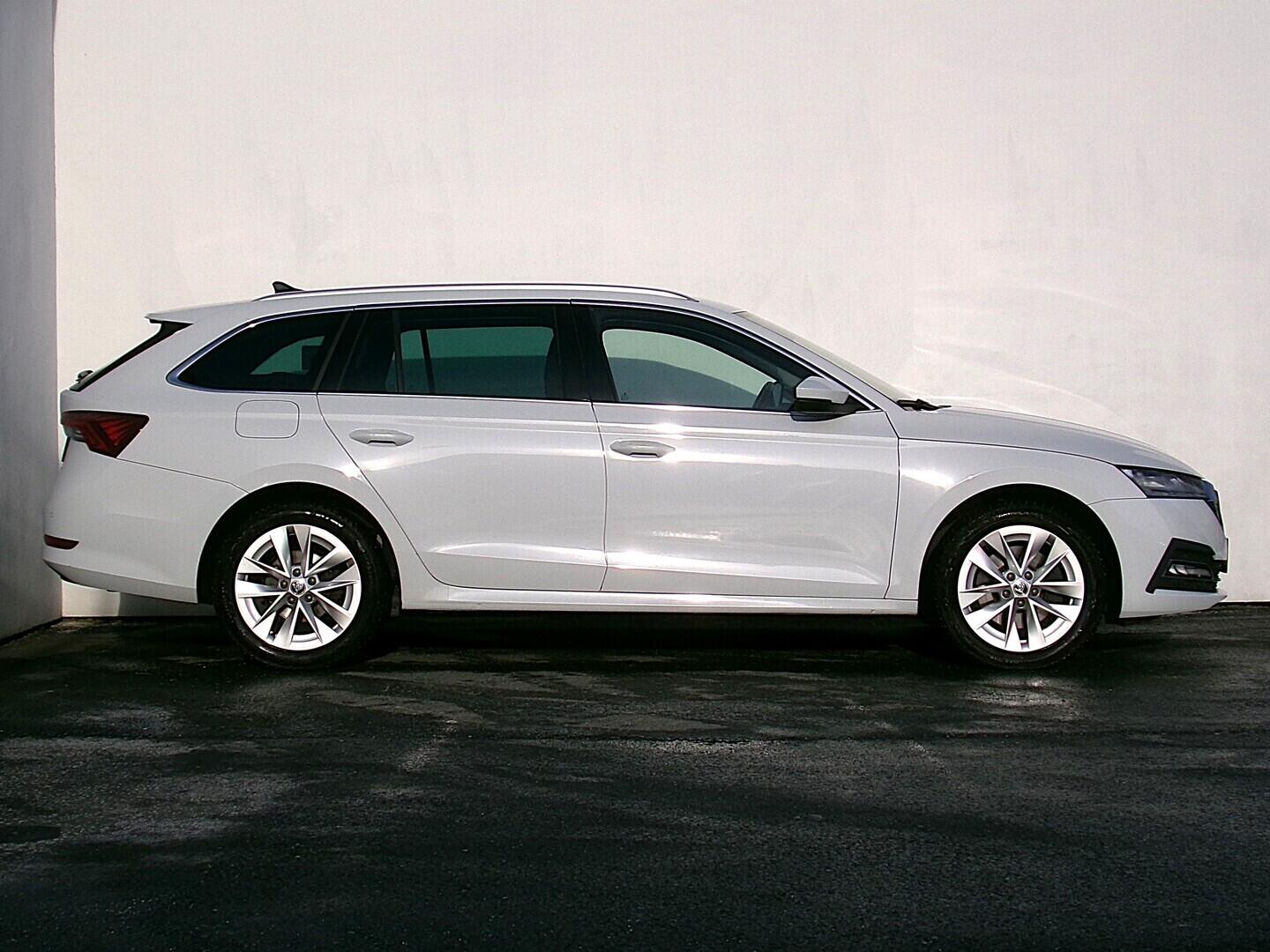 OZ190V01622_16.webp_OCTAVIA Style 2.0 TDI 110 kW automat, DPH