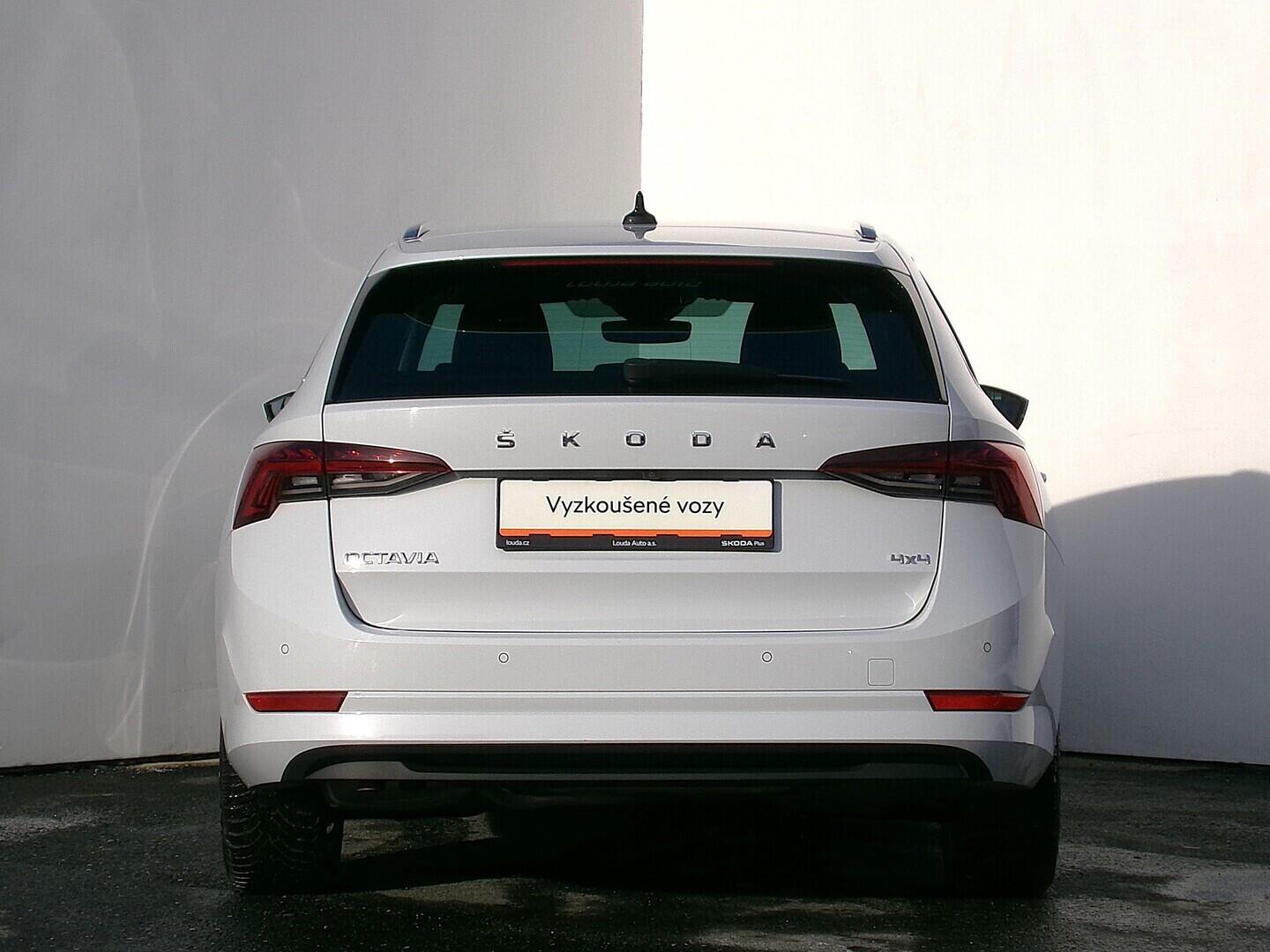 OZ190V01622_17.webp_OCTAVIA Style 2.0 TDI 110 kW automat, DPH