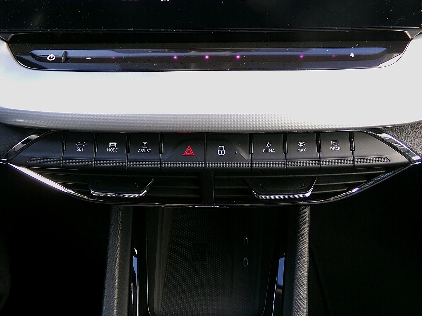OZ190V01622_32.webp_OCTAVIA Style 2.0 TDI 110 kW automat, DPH