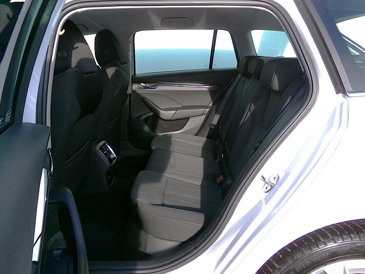 OZ190V01622_34.webp_OCTAVIA Style 2.0 TDI 110 kW automat, DPH