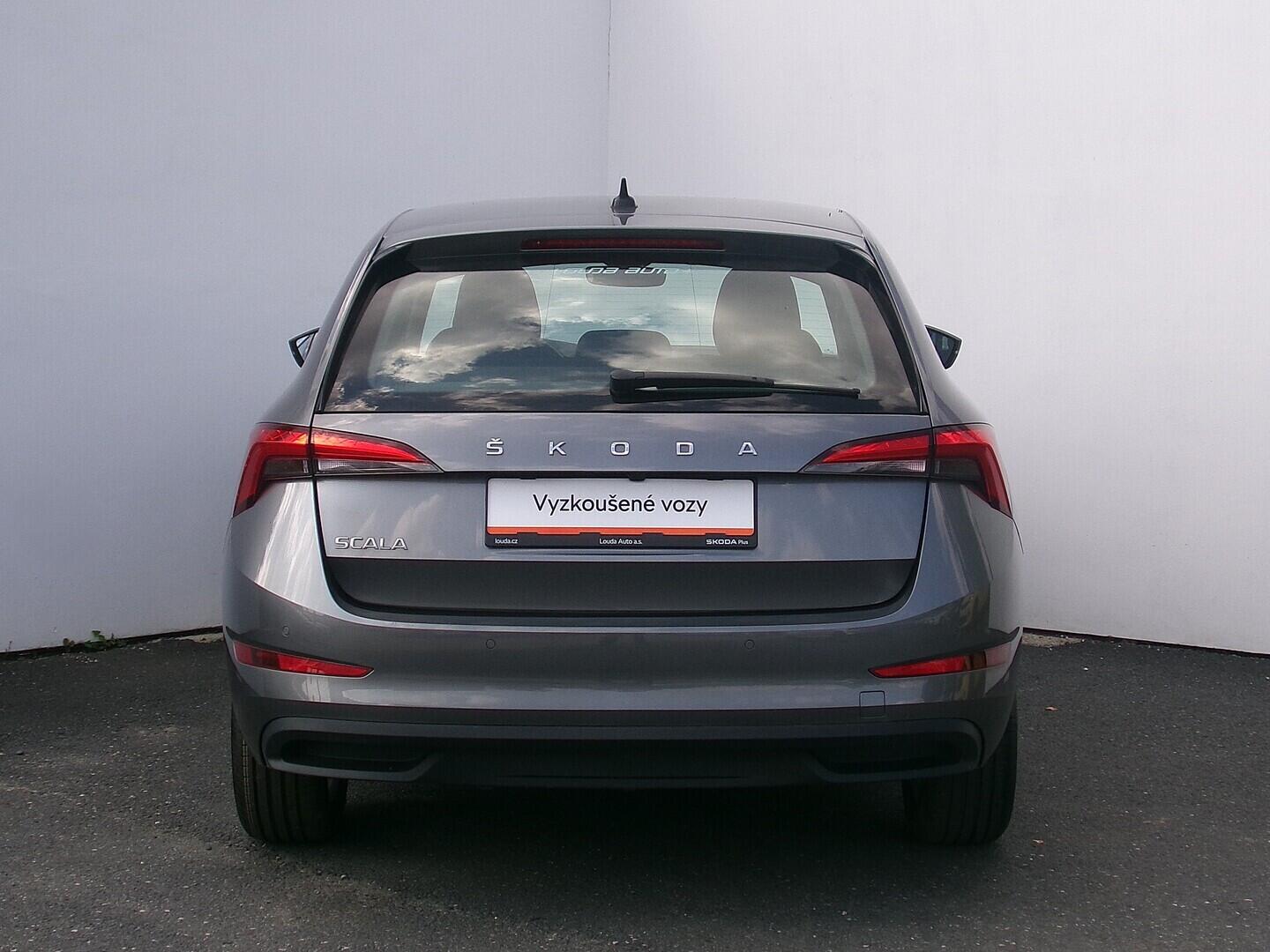 OZ190V01625_17.webp_SCALA Ambition 1.0 TSI 81 kW manuál, DPH