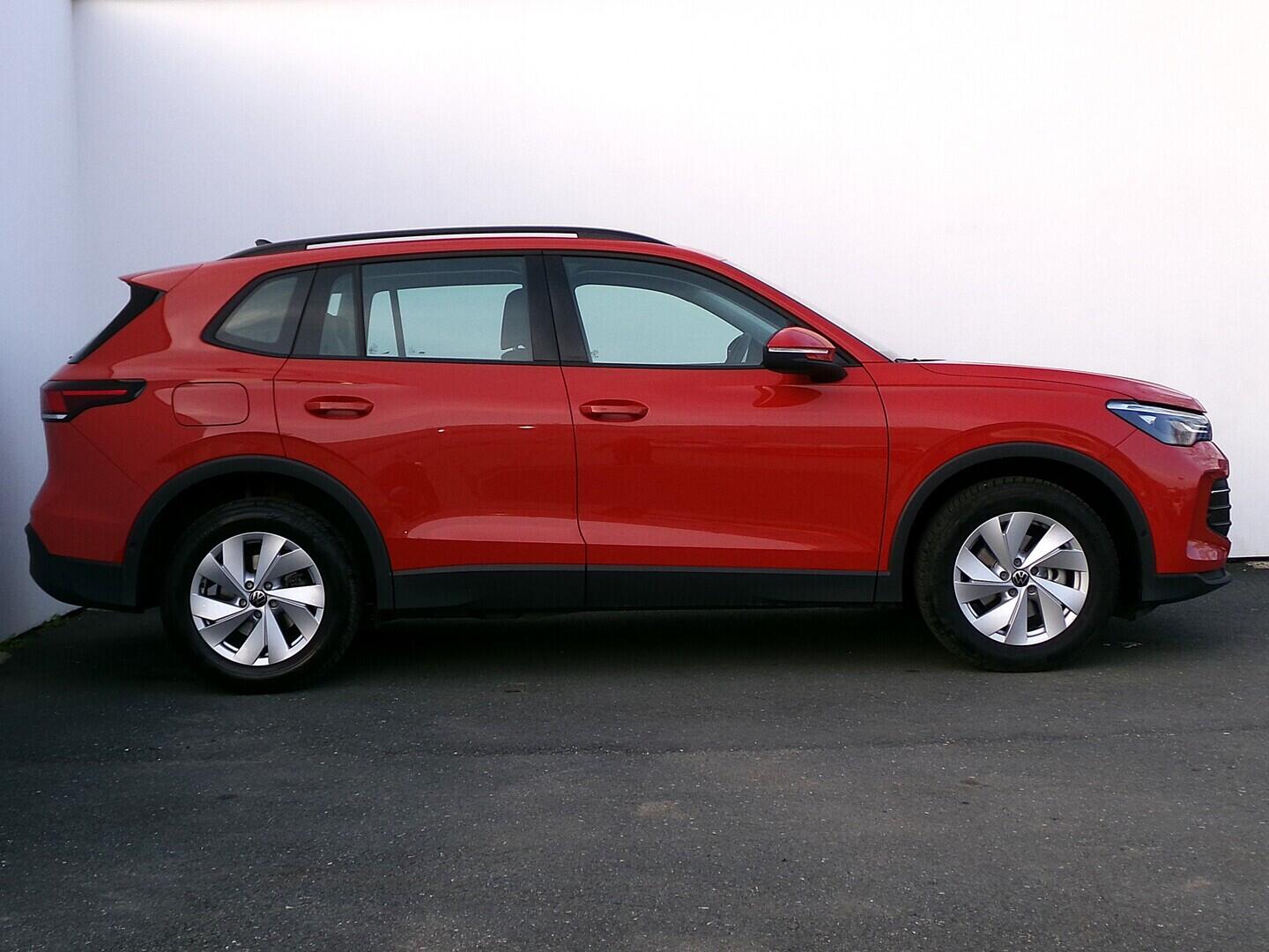 OZ190V01627_13.webp_TIGUAN Life 1.5 TSI 96 kW automat, DPH