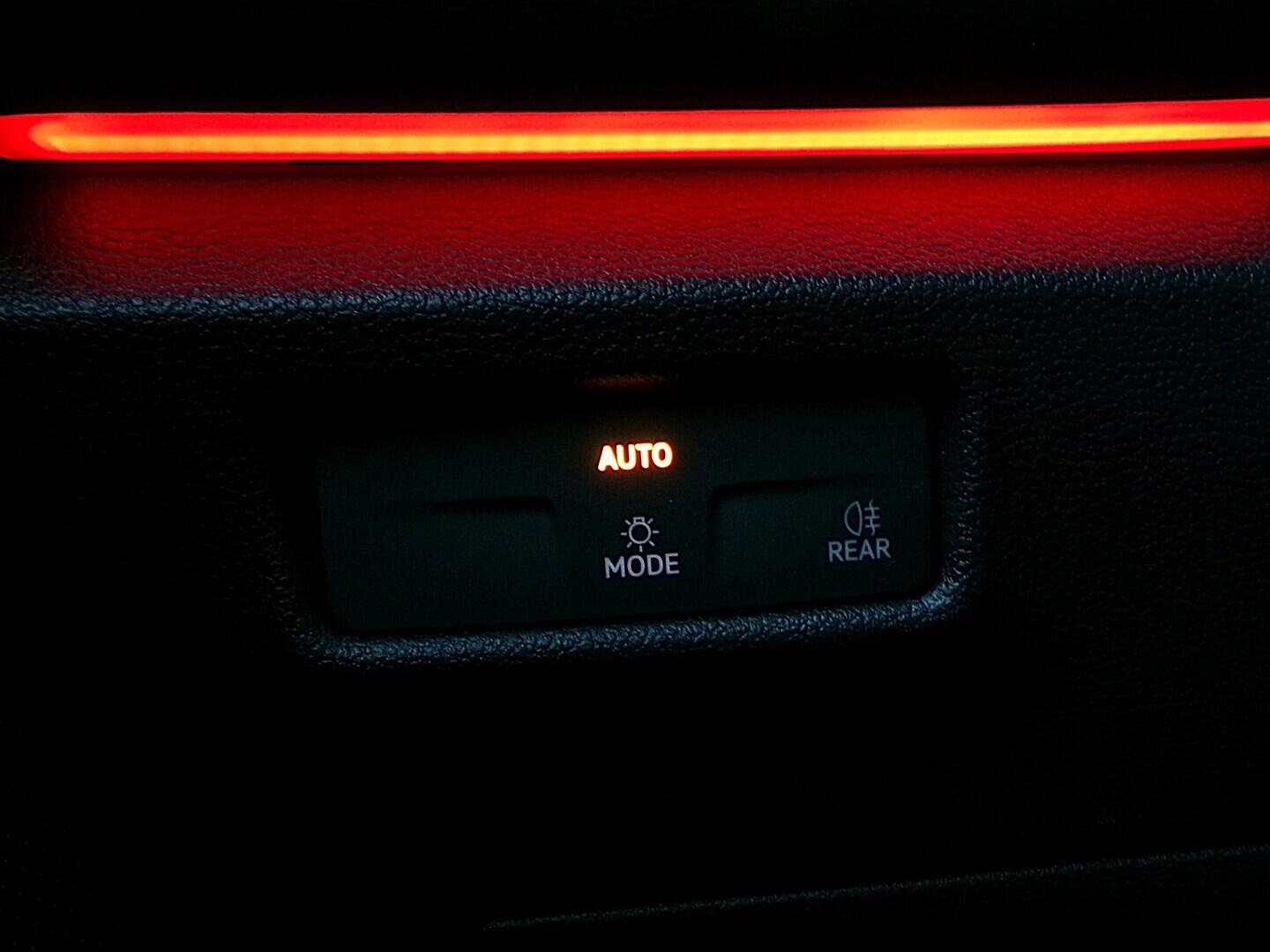 OZ190V01627_19.webp_TIGUAN Life 1.5 TSI 96 kW automat, DPH