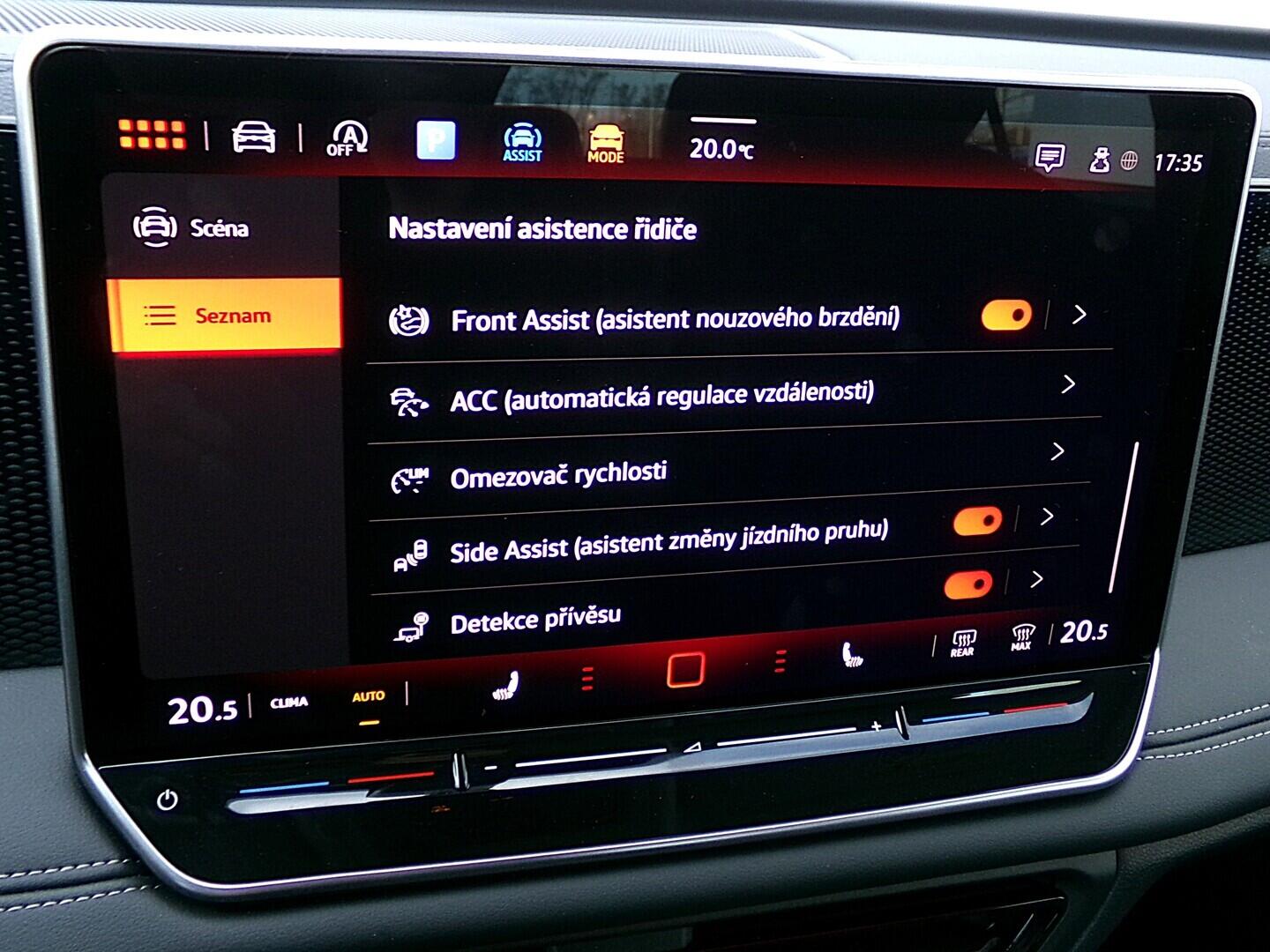 OZ190V01627_25.webp_TIGUAN Life 1.5 TSI 96 kW automat, DPH
