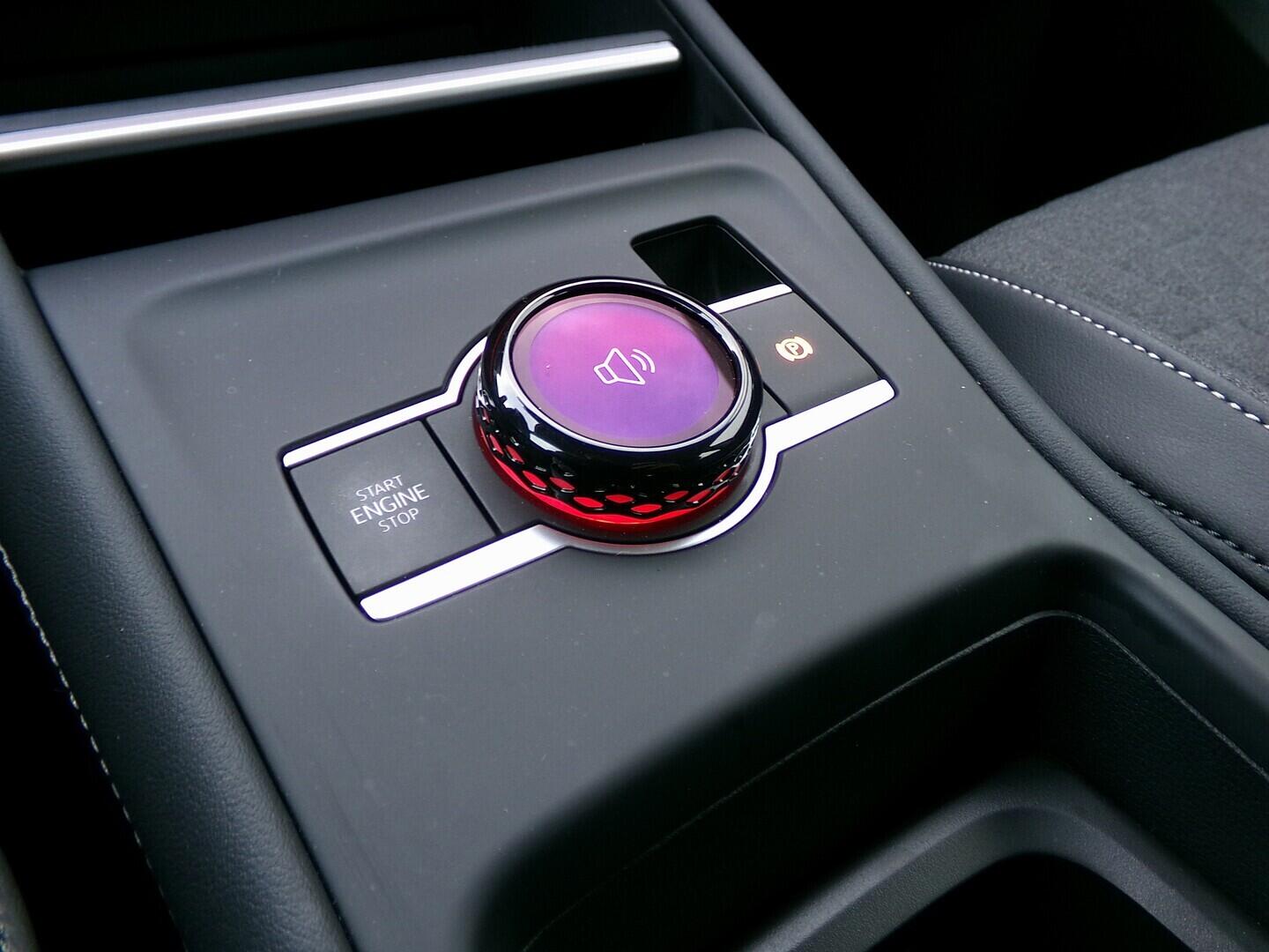 OZ190V01627_30.webp_TIGUAN Life 1.5 TSI 96 kW automat, DPH