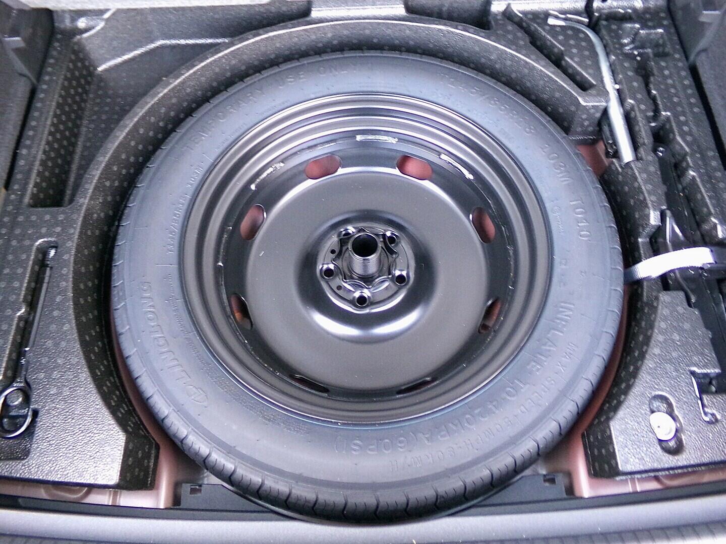 OZ190V01627_36.webp_TIGUAN Life 1.5 TSI 96 kW automat, DPH