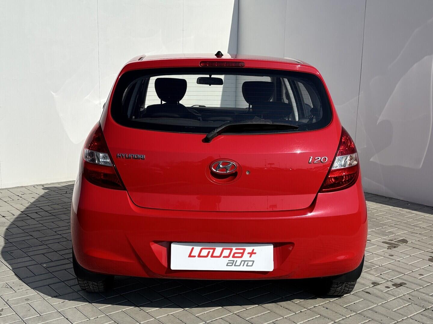 OZ190V01631_15.webp_I20  1.2 MPI 57 kW manuál