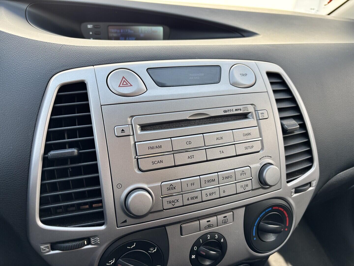 OZ190V01631_25.webp_I20  1.2 MPI 57 kW manuál