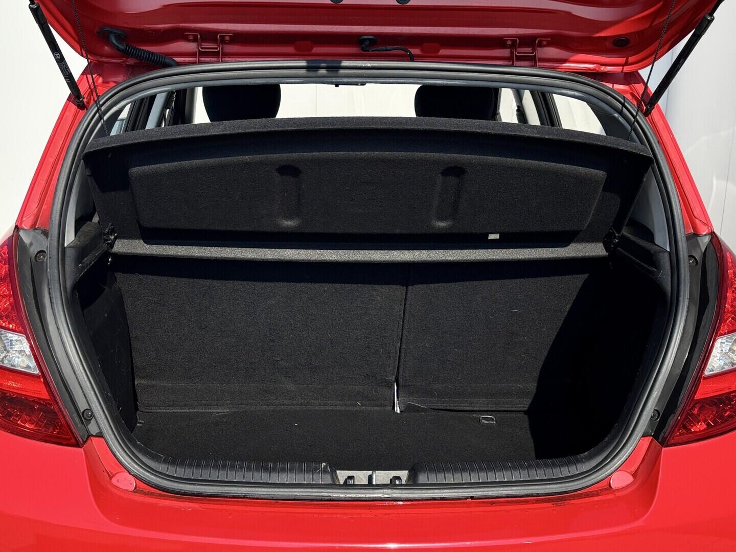 OZ190V01631_29.webp_I20  1.2 MPI 57 kW manuál