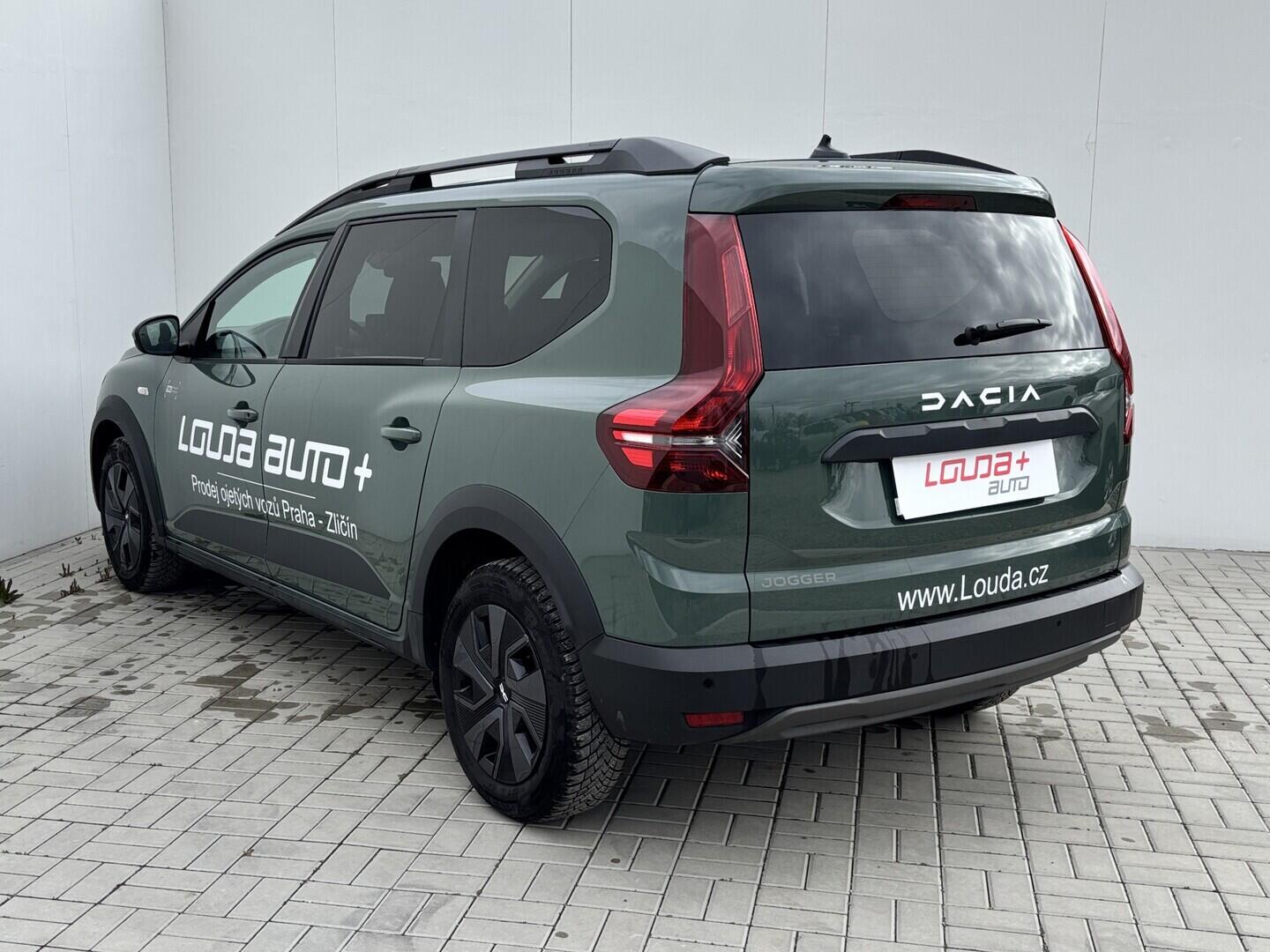 OZ190V01632_16.webp_JOGGER expression 1.0 TCe 74 kW manuál, DPH