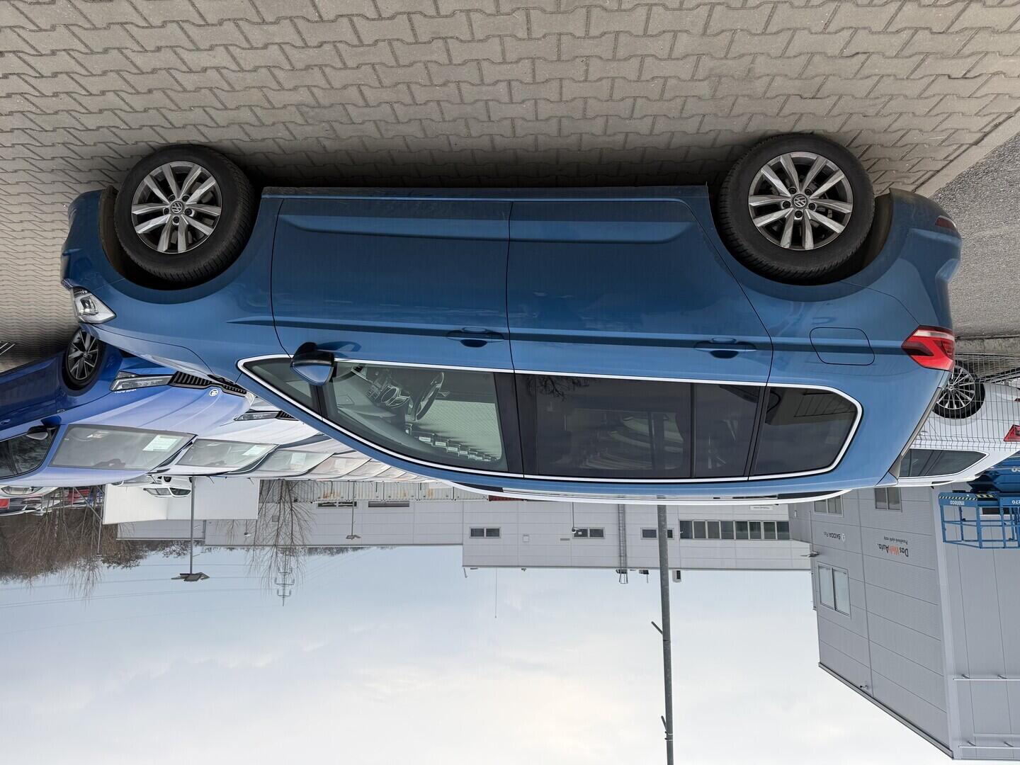 OZ190V01633_11.webp_TOURAN marathon 1.4 TSI 110 kW manuál