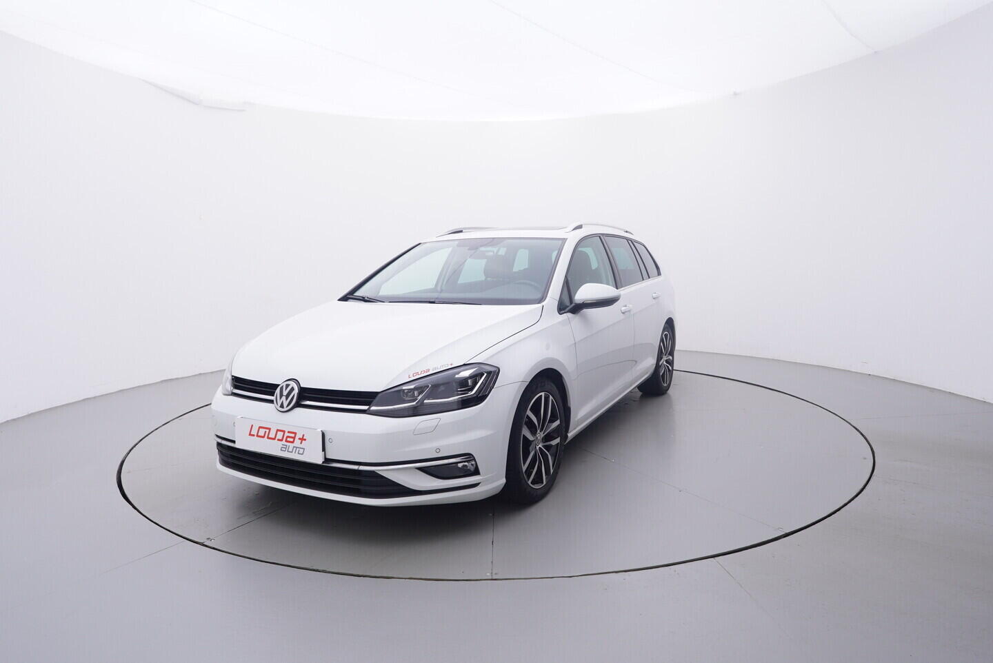 OZ190V01634_10.webp_GOLF VARIANT Highline 1.5 TSI 110 kW automat