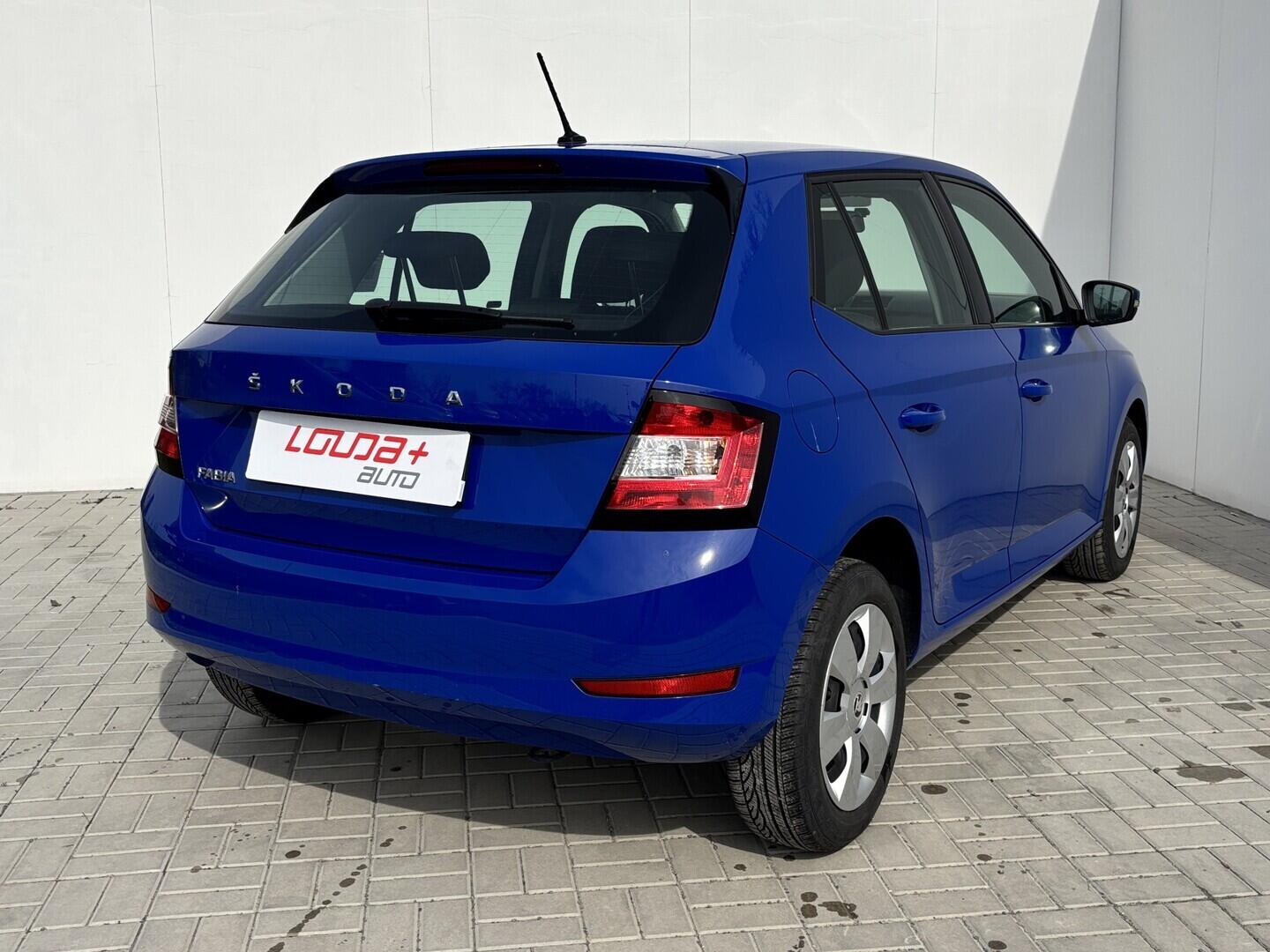 OZ190V01636_14.webp_FABIA Active 1.0 MPI 44 kW manuál