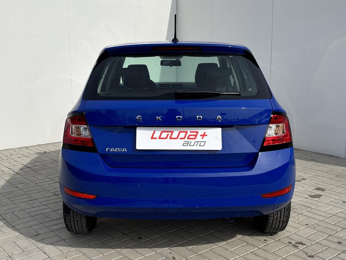 OZ190V01636_15.webp_FABIA Active 1.0 MPI 44 kW manuál