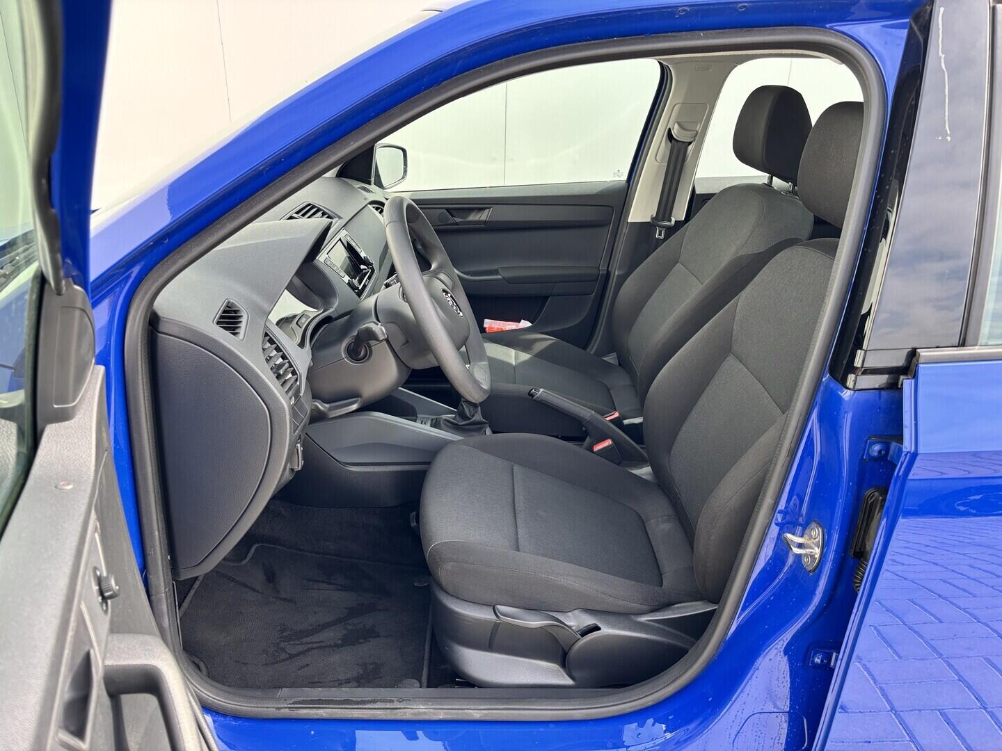 OZ190V01636_18.webp_FABIA Active 1.0 MPI 44 kW manuál