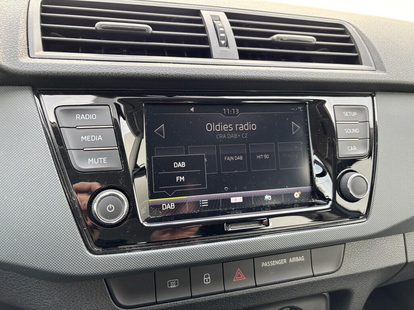 OZ190V01636_28.webp_FABIA Active 1.0 MPI 44 kW manuál