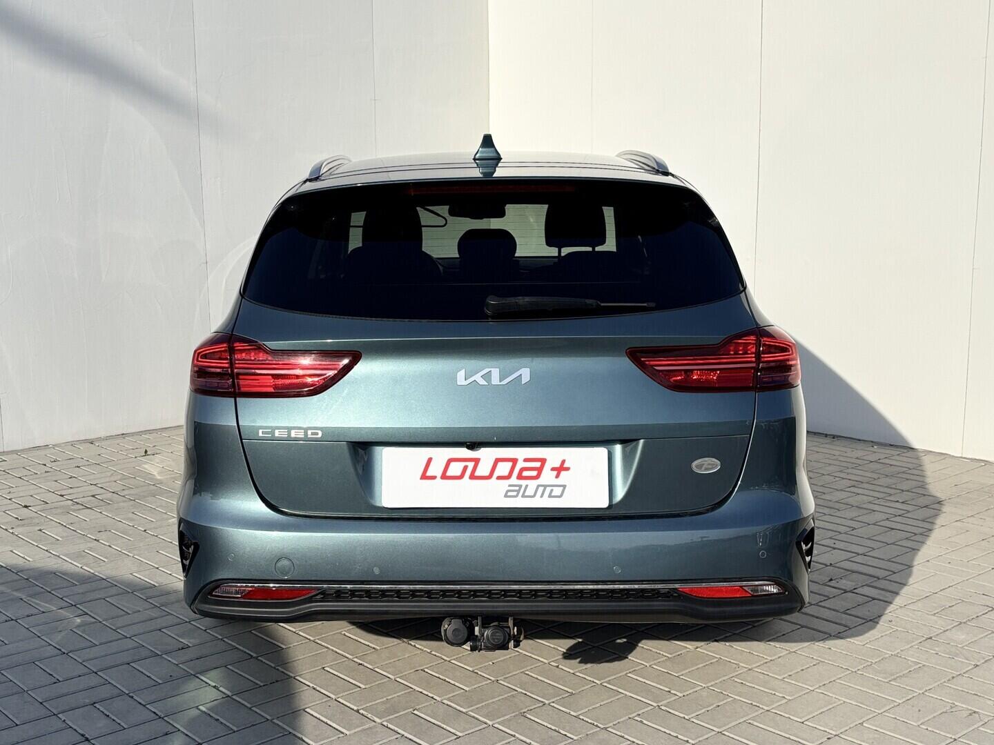 OZ190V01638_15.webp_CEED  1.5 GDI 118 kW automat