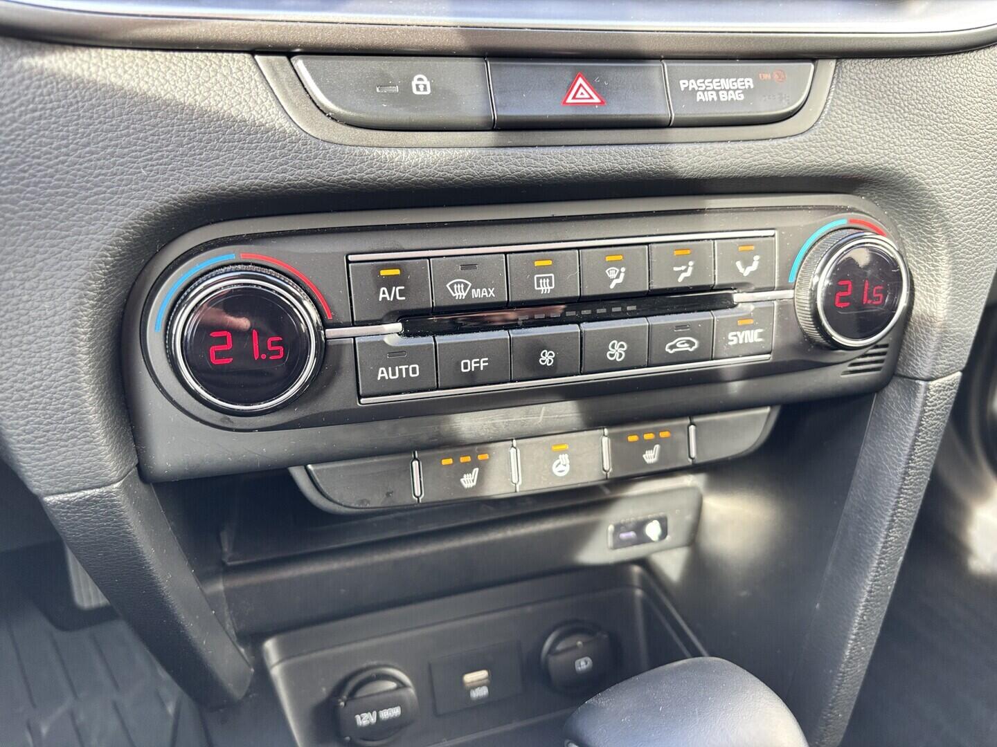 OZ190V01638_36.webp_CEED  1.5 GDI 118 kW automat