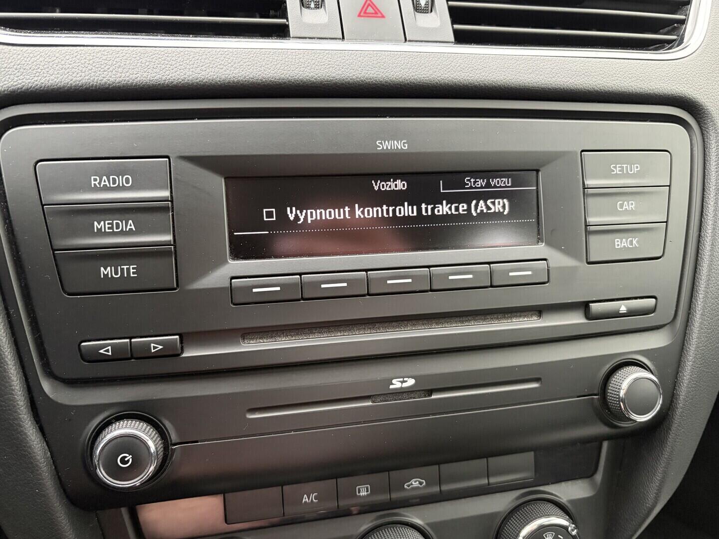 OZ190V01645_29.webp_OCTAVIA Active 1.2 TSI 77 kW manuál