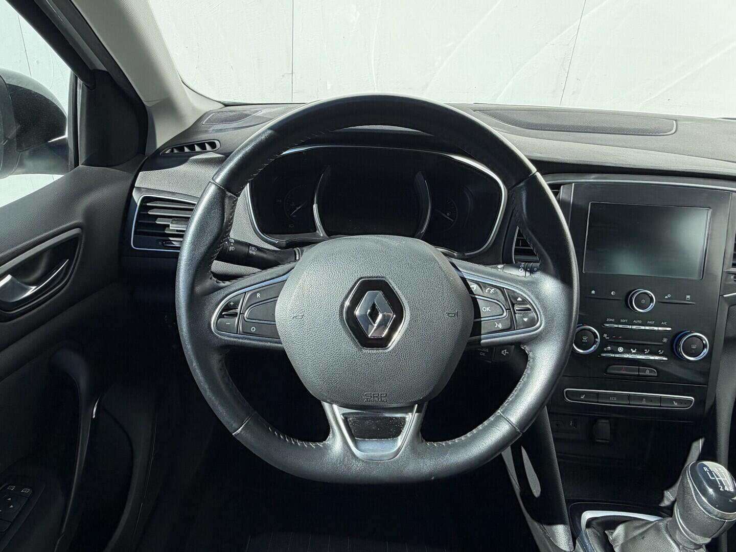 OZ190V01647_22.webp_MÉGANE  1.5 DCI 85 kW manuál, DPH