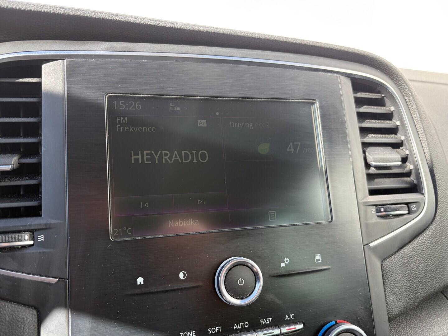 OZ190V01647_28.webp_MÉGANE  1.5 DCI 85 kW manuál, DPH