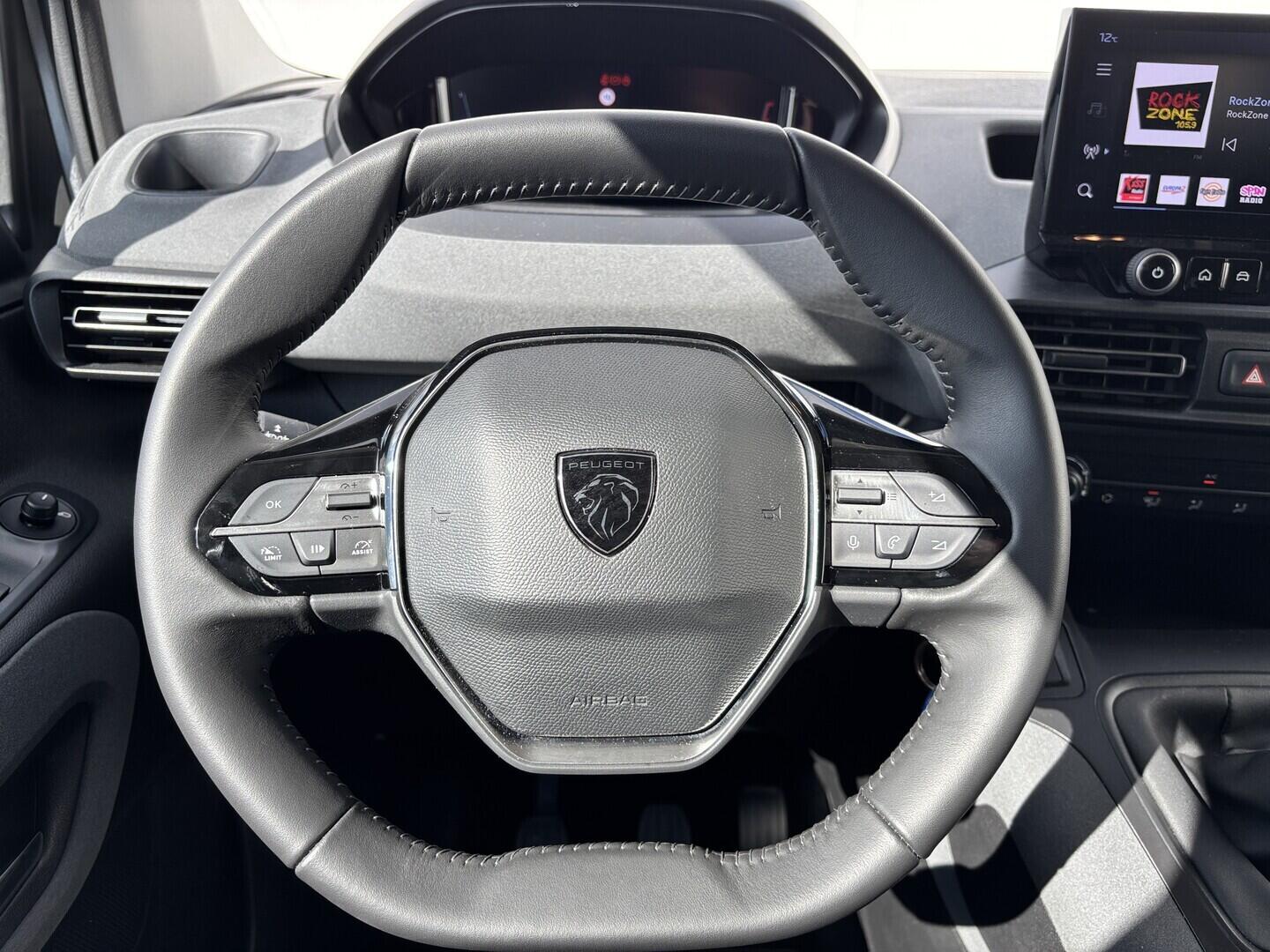 OZ190V01648_20.webp_RIFTER ALLure 1.5 HDI 96 kW manuál