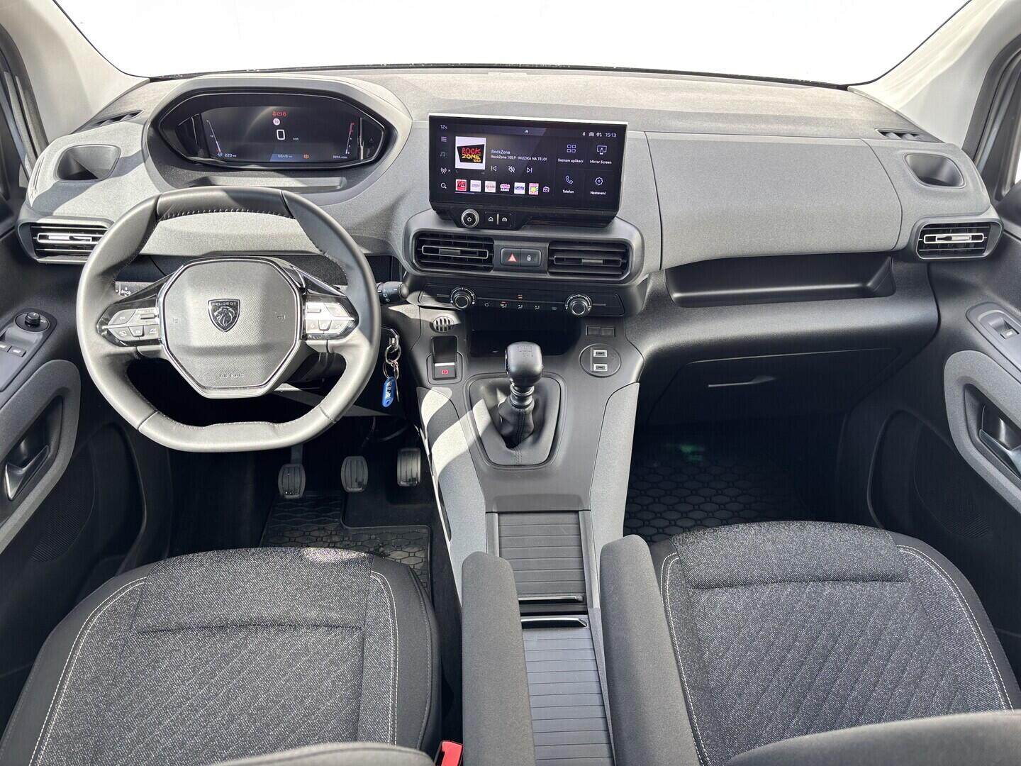 OZ190V01648_22.webp_RIFTER ALLure 1.5 HDI 96 kW manuál