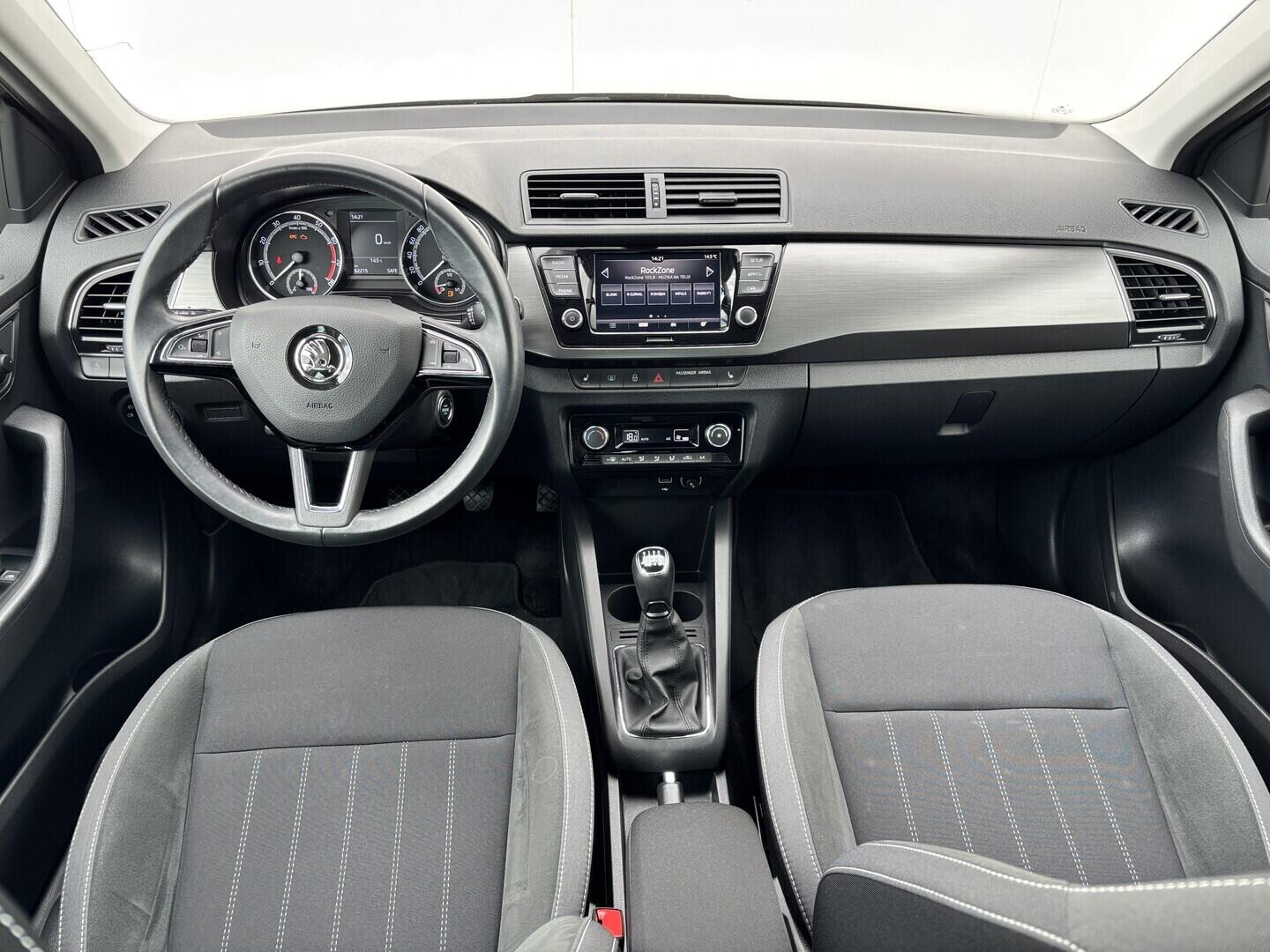 OZ190V01650_22.webp_FABIA Style 1.0 TSI 81 kW manuál