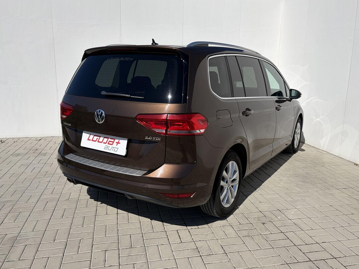 OZ190V01655_14.webp_TOURAN  2.0 TDI 110 kW manuál