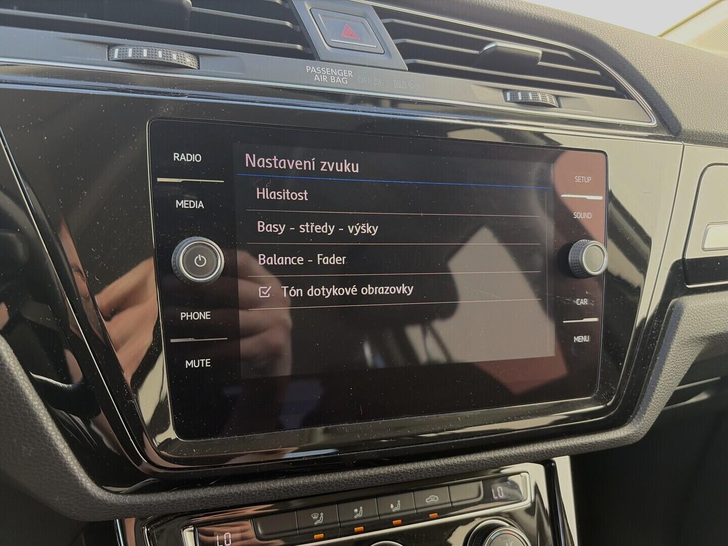 OZ190V01655_32.webp_TOURAN  2.0 TDI 110 kW manuál