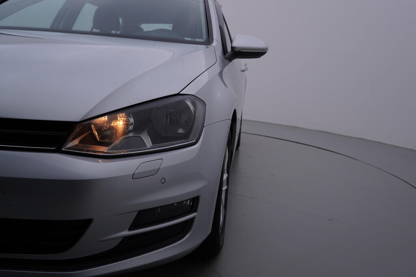 OZ190V01660_42.webp_GOLF  2.0 TDI 110 kW manuál