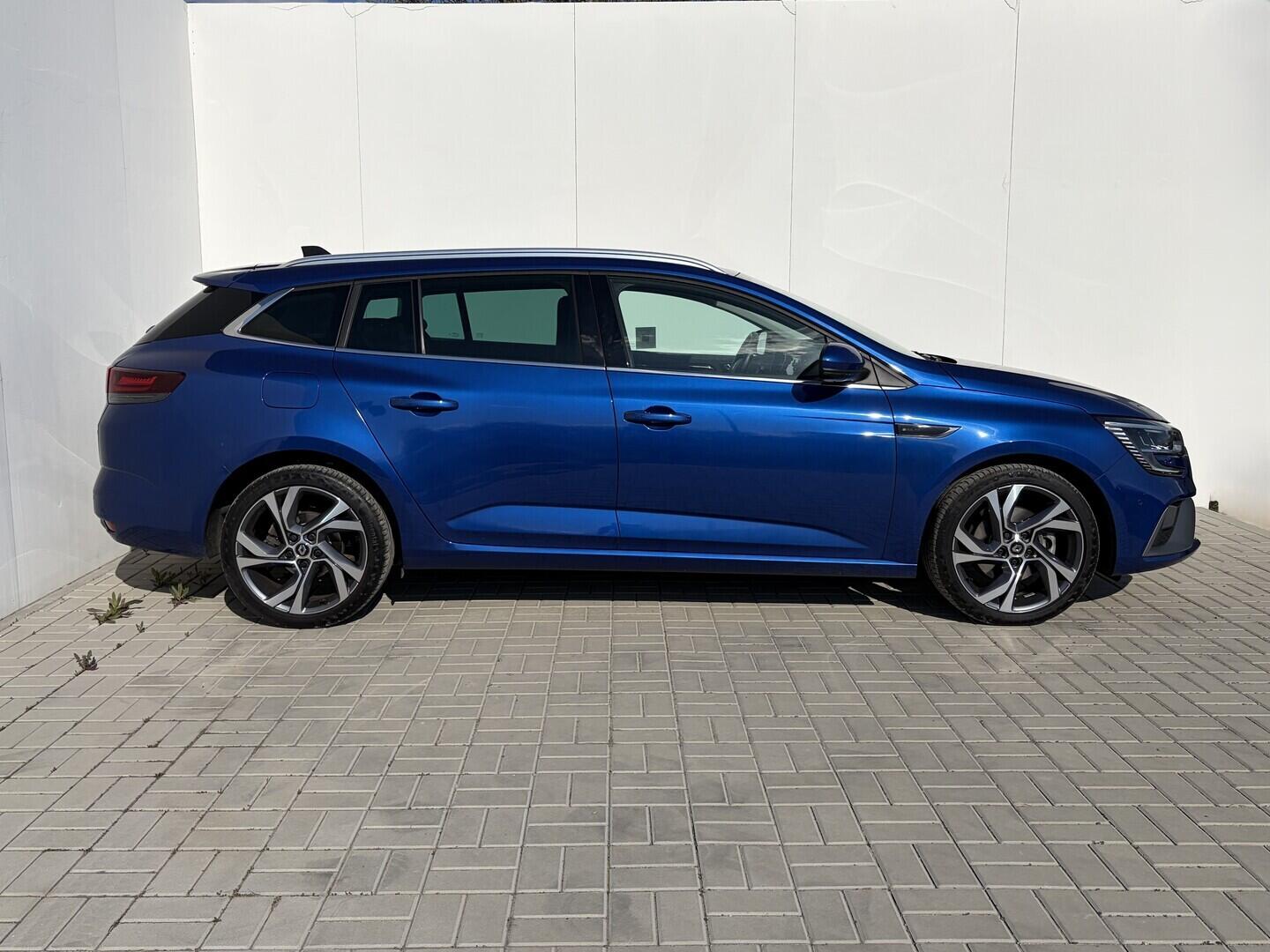 OZ190V01665_13.webp_MÉGANE R.S. Line 1.3  116 kW automat