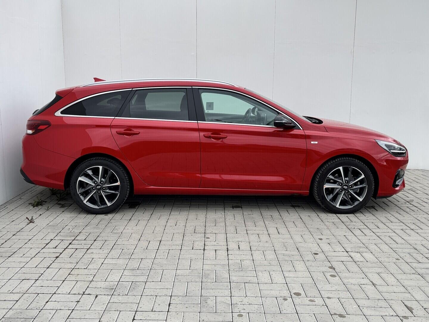 OZ190V01666_13.webp_I30 Style  1.5 T-GDI 117 kW automat