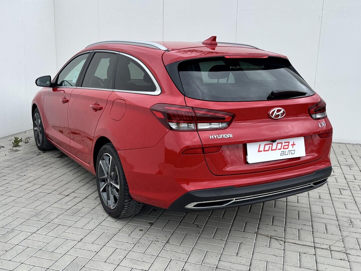 OZ190V01666_16.webp_I30 Style  1.5 T-GDI 117 kW automat