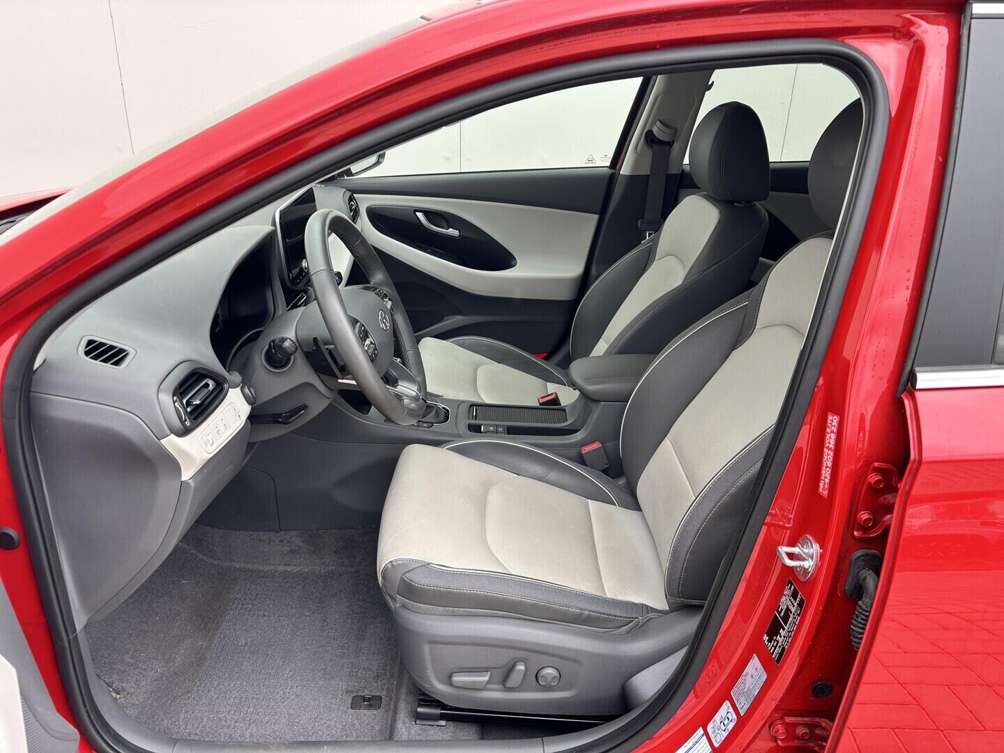 OZ190V01666_18.webp_I30 Style  1.5 T-GDI 117 kW automat