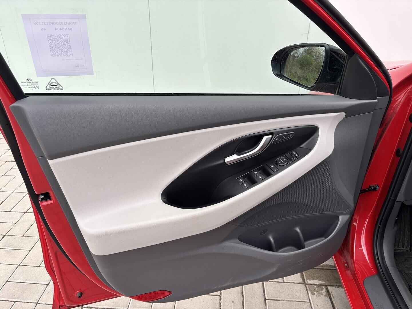 OZ190V01666_23.webp_I30 Style  1.5 T-GDI 117 kW automat