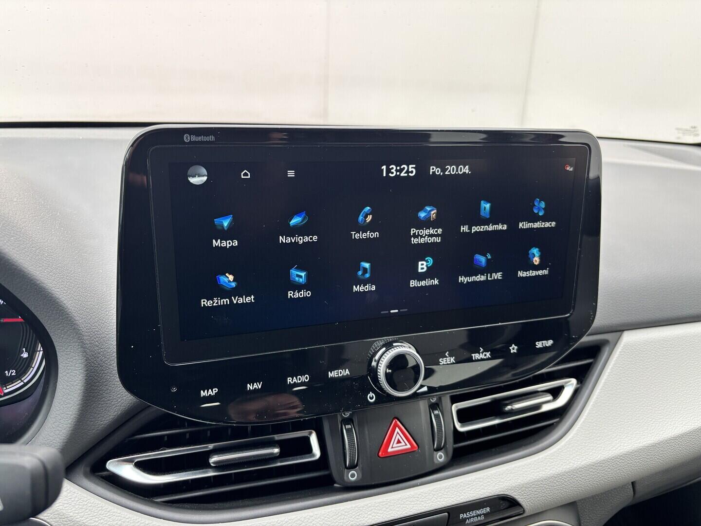 OZ190V01666_30.webp_I30 Style  1.5 T-GDI 117 kW automat