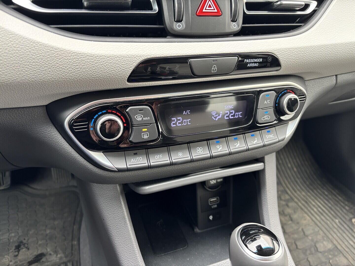 OZ190V01666_40.webp_I30 Style  1.5 T-GDI 117 kW automat