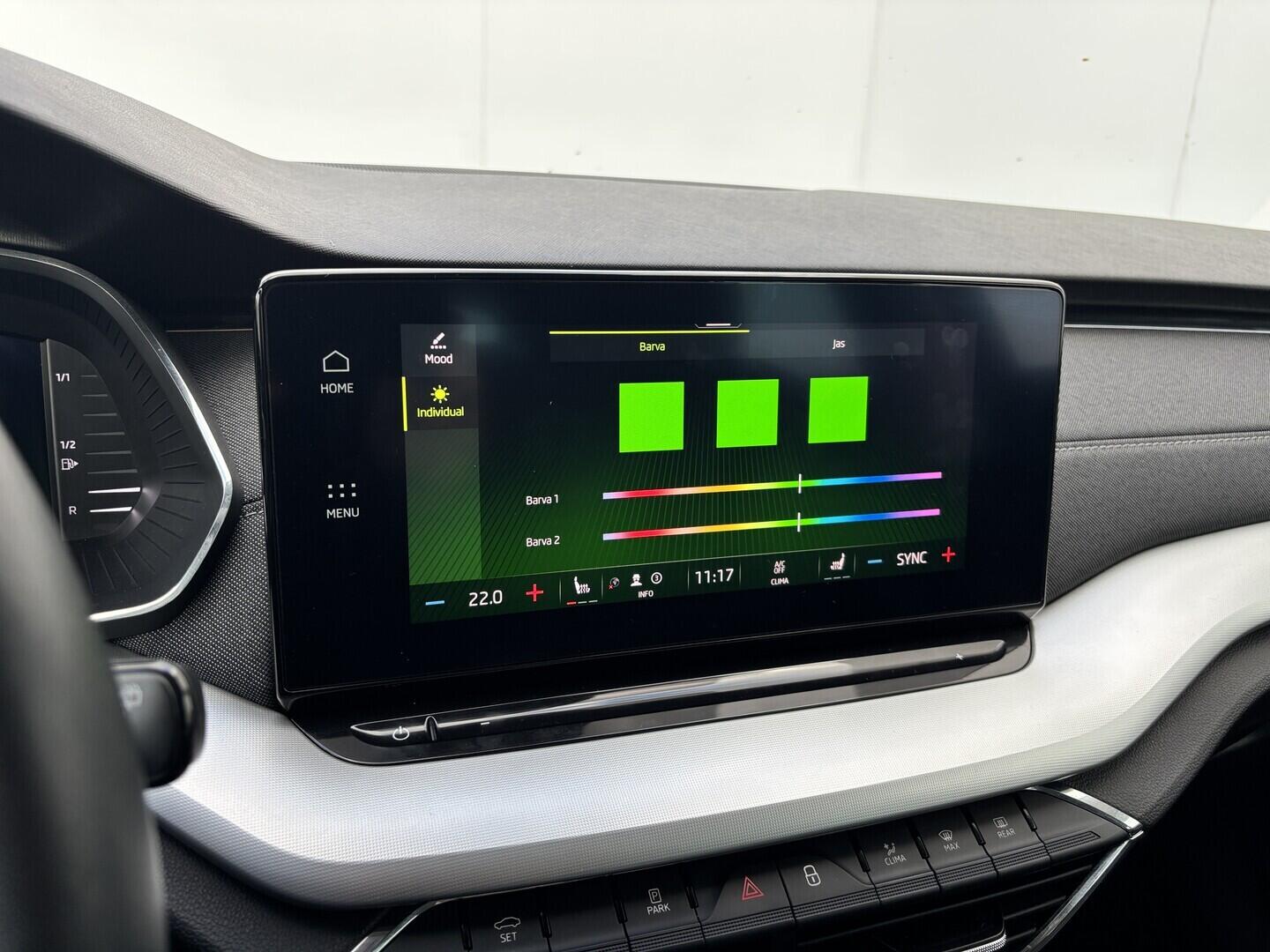 OZ190V01667_40.webp_OCTAVIA  2.0 TDI 110 kW automat, DPH